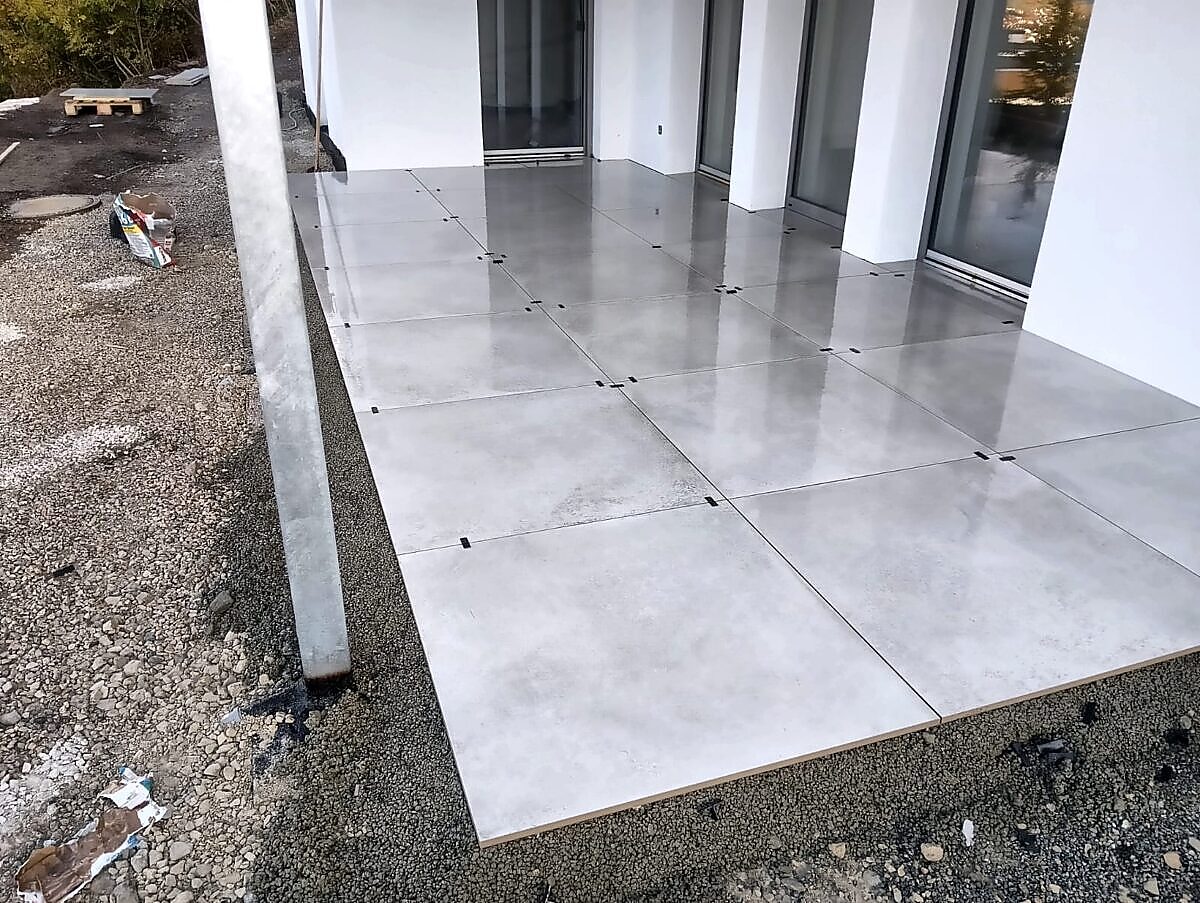 Terrassenbau mit stabilem Unterbau und präzisem Gefälle