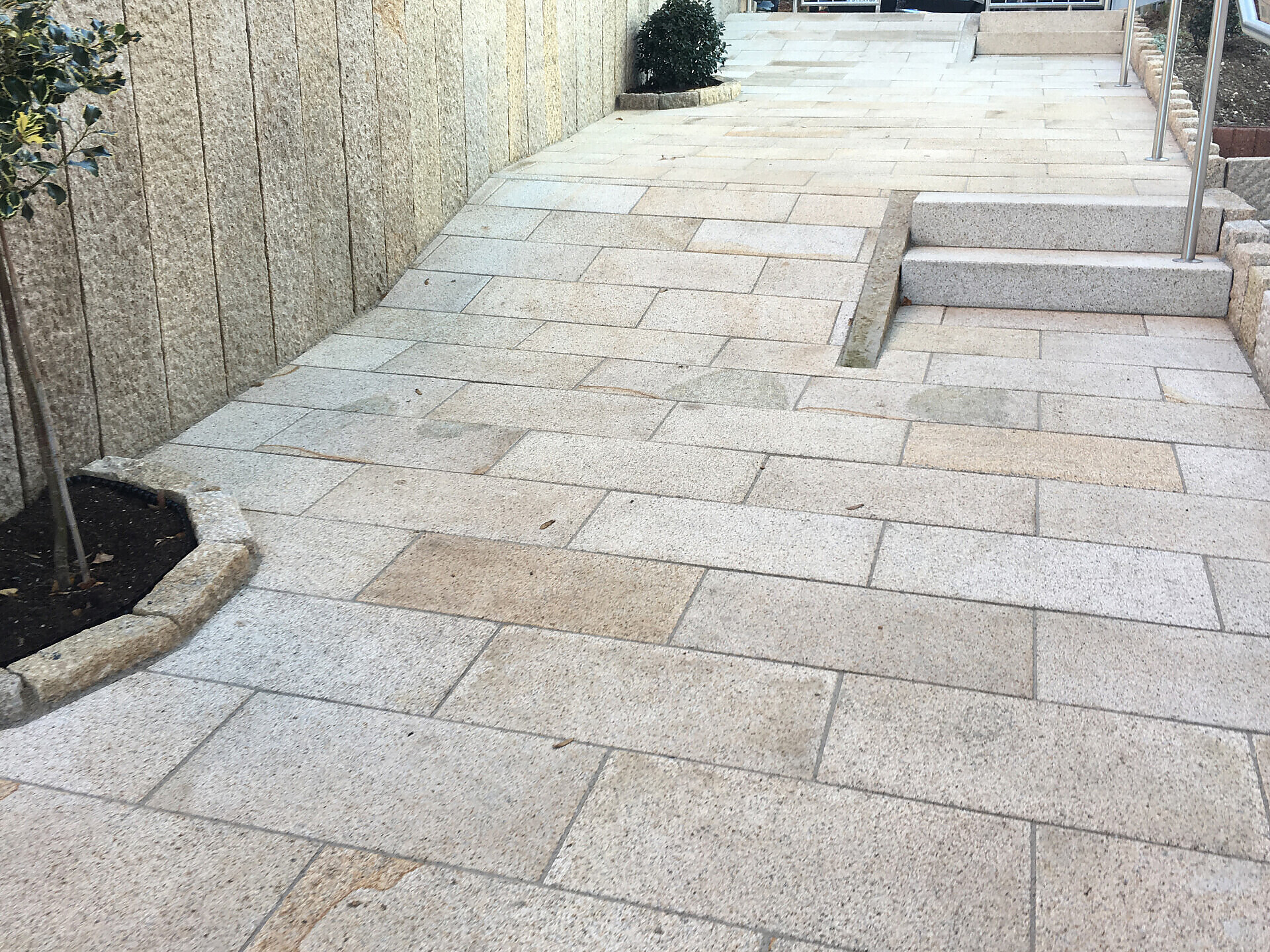 Außenanlage in Tübingen
